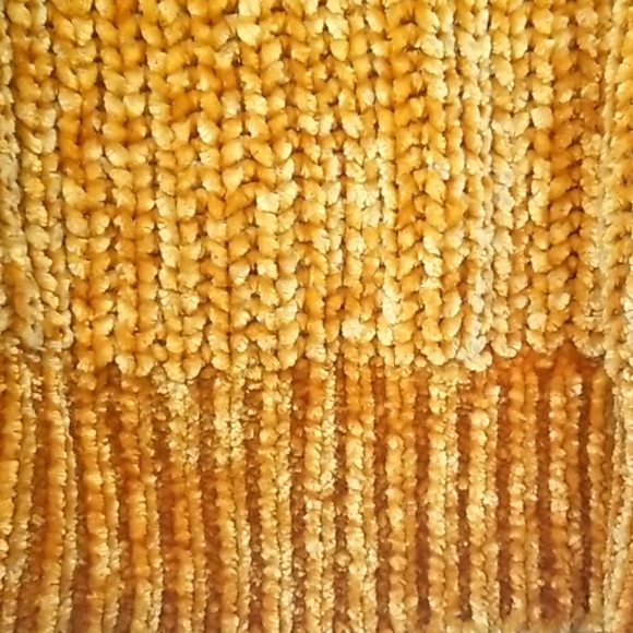 Aritzia Wilfred women's golden yellow chunky knit crewneck pullover sweater Sz S - Picture 5 of 7